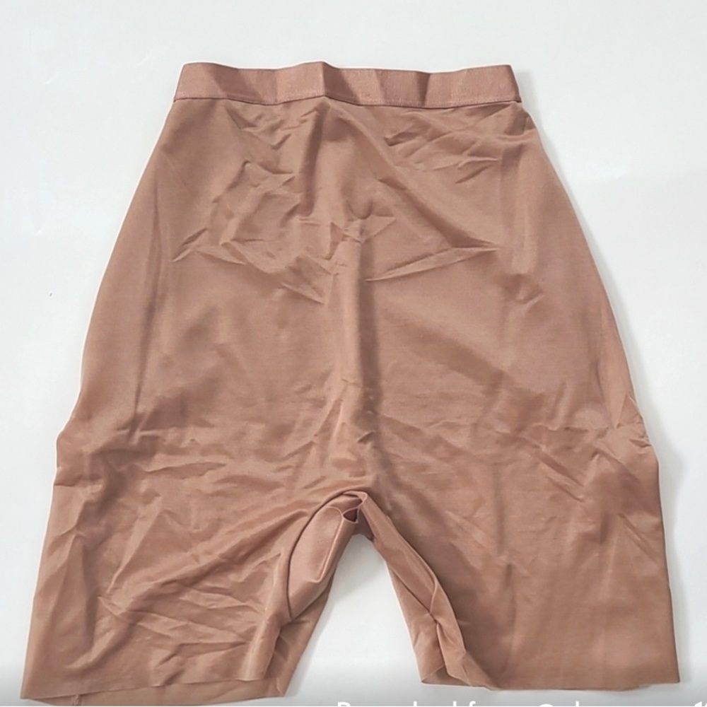 Skims Barely There Shape Wear Low Back Shorts L Gem